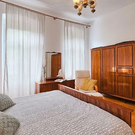 Apartment Old Town